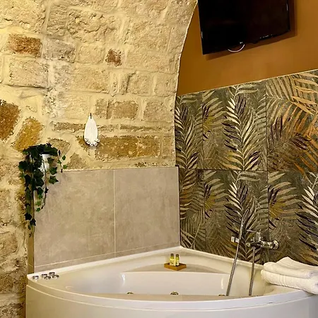 A Un Passo Dal Volo Nyaraló